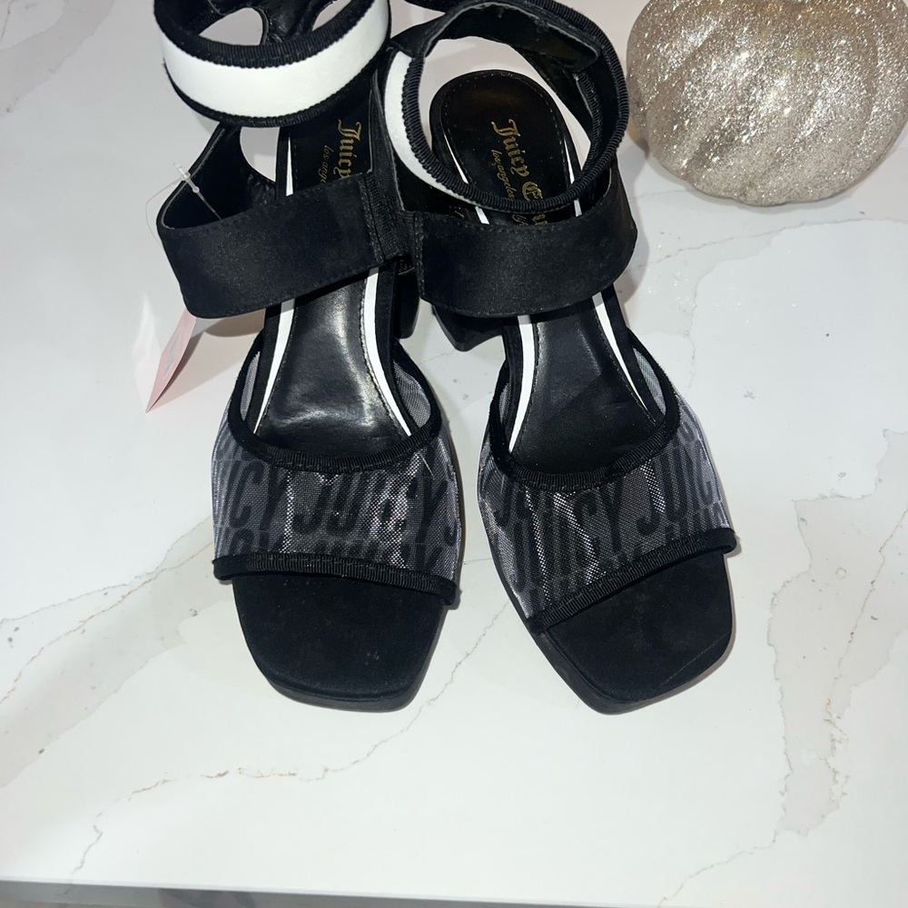 Juicy Couture Women's Graciela Dress Sandals - Picture 15 of 15